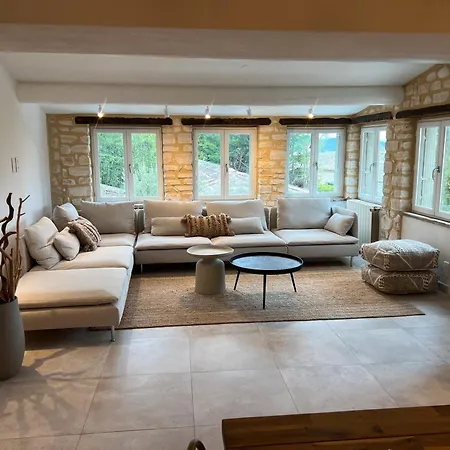 Maison Olivier, Authentiek En Luxe Cornillon